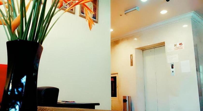 Global Hotel Labuan Zewnętrze zdjęcie